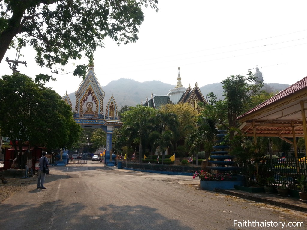 วัดเขาวงพระจันทร์ 18