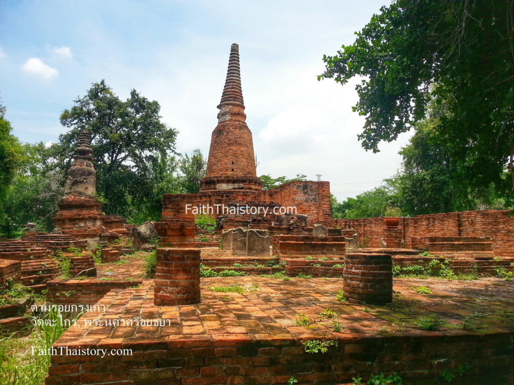 พระวิหารและเจดีย์ประธาน