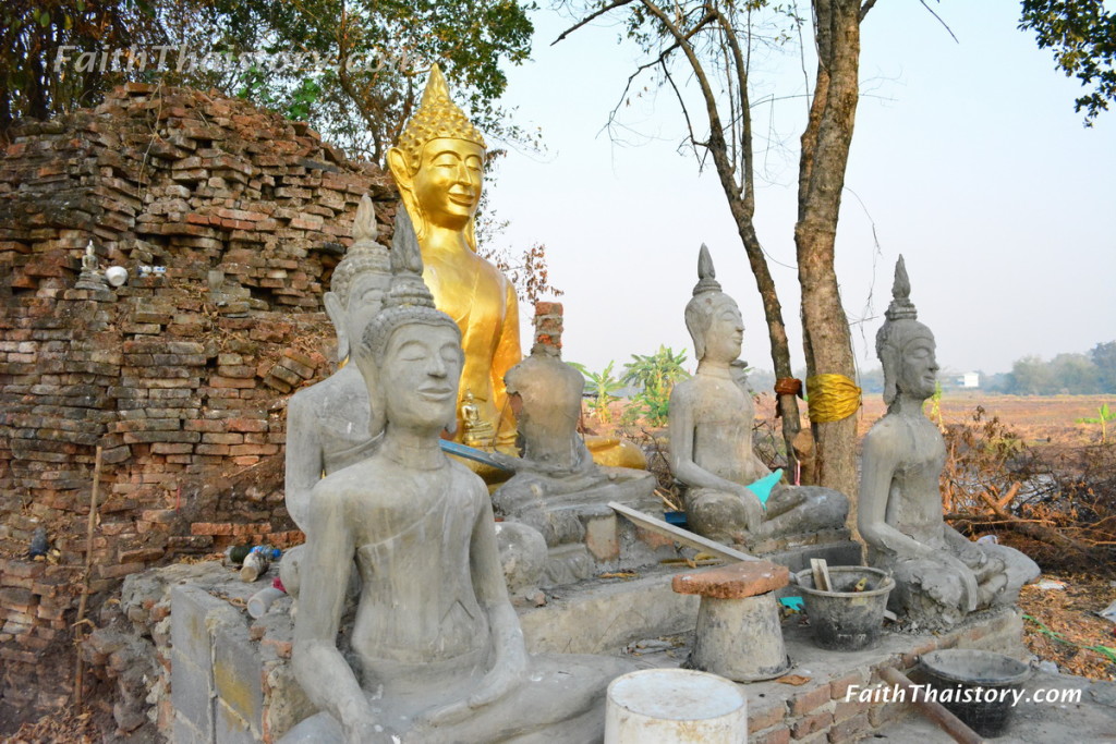 พระพุทธรูปที่วัดขุนตานาค